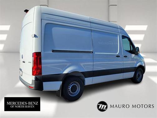 2025 Mercedes-Benz Sprinter 2500 Standard Roof