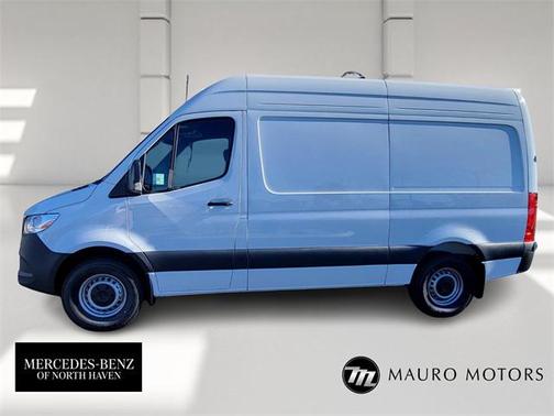 2025 Mercedes-Benz Sprinter 2500 Standard Roof