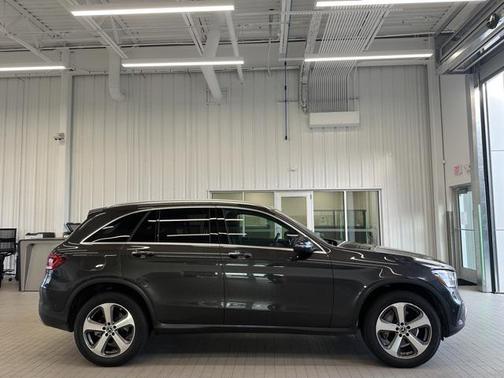 2022 Mercedes-Benz GLC 300 4MATIC
