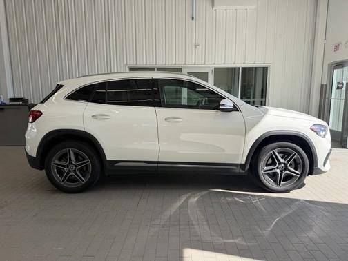 2023 Mercedes-Benz GLA 250 