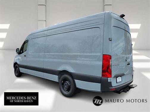 2025 Mercedes-Benz Sprinter 2500 High Roof