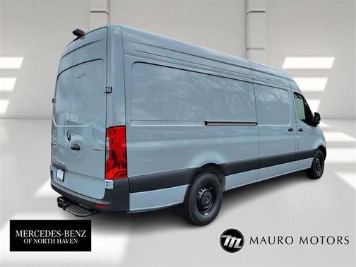 2025 Mercedes-Benz Sprinter 2500 High Roof