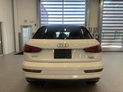 2018 Audi Q3 2.0T Sport Premium
