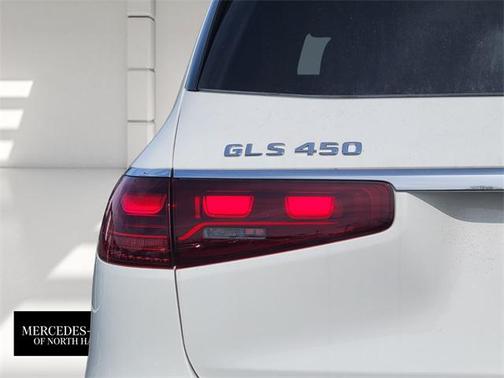 2025 Mercedes-Benz GLS 450 4MATIC
