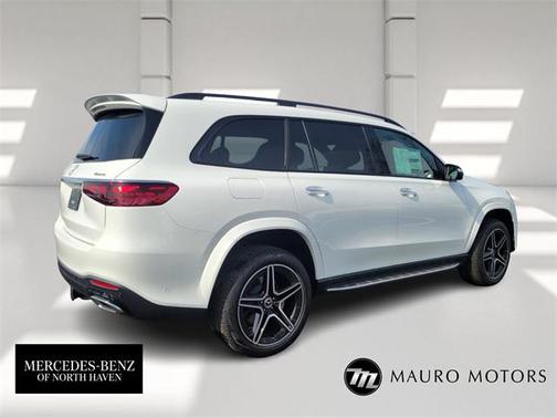 2025 Mercedes-Benz GLS 450 4MATIC