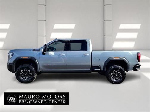 2024 GMC Sierra 2500 AT4
