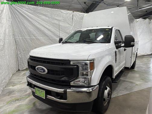 Oxford White 2022 Ford F-350 XL