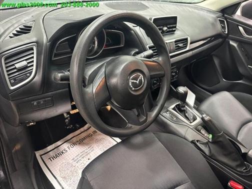 2015 Mazda Mazda3 i SV