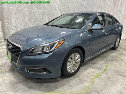 2016 Hyundai SONATA Hybrid SE