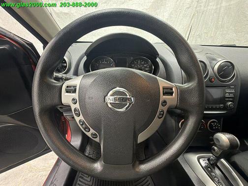 Cayenne Red 2015 Nissan Rogue Select S