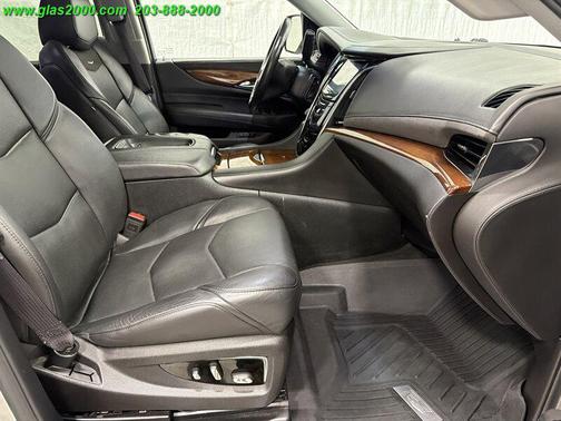 Silver Coast Metallic 2016 Cadillac Escalade Luxury