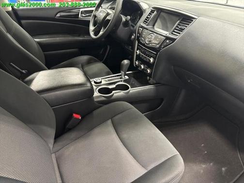 2020 Nissan Pathfinder S 4WD