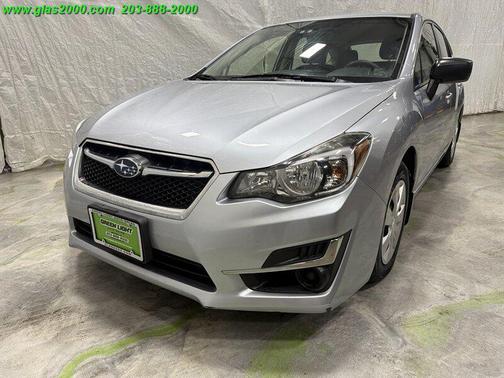 Ice Silver Metallic 2016 Subaru Impreza 2.0i
