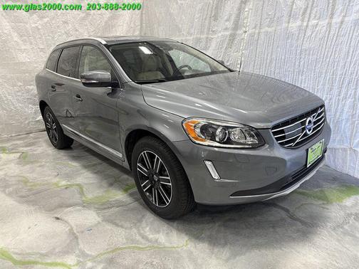 2016 Volvo XC60 T6 Drive-E Platinum