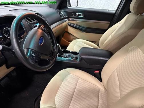 2017 Ford Explorer Base