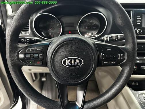 2018 Kia Sedona L