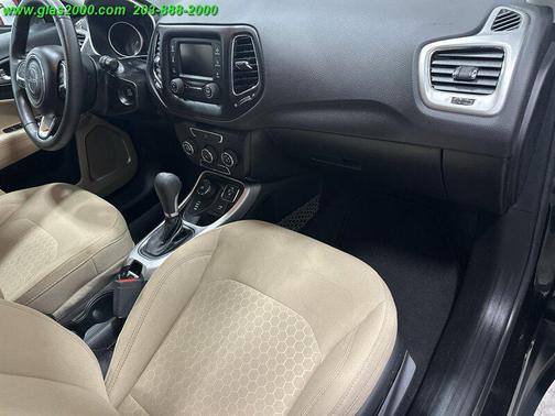 Diamond Black Crystal Pearlcoat 2018 Jeep Compass Sport