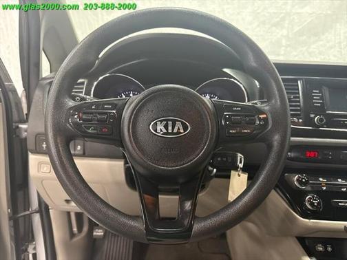 2018 Kia Sedona L