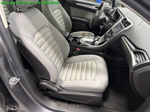 2014 Ford Fusion Hybrid S