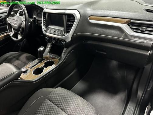 2018 GMC Acadia SLE-2
