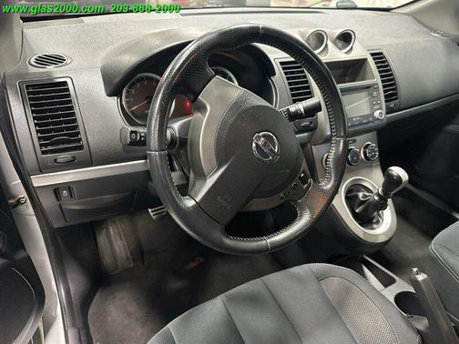 2012 Nissan Sentra SE-R Spec V