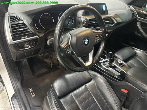 White 2019 BMW X3 xDrive30i