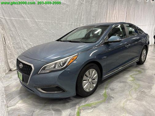 2016 Hyundai SONATA Hybrid SE