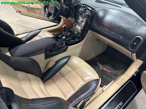 2005 Chevrolet Corvette Base