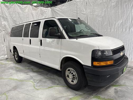 2022 Chevrolet Express 3500 RWD 3500 Extended Wheelbase LS
