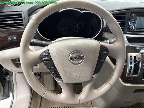 2015 Nissan Quest SV