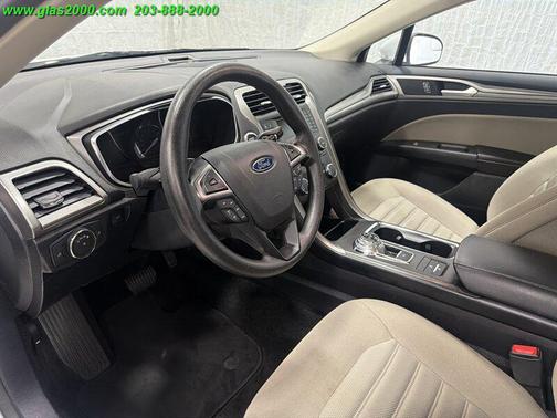 Oxford White 2018 Ford Fusion Hybrid S