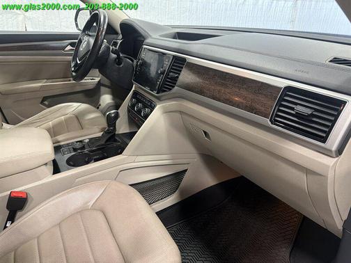 2018 Volkswagen Atlas 3.6L SEL Premium