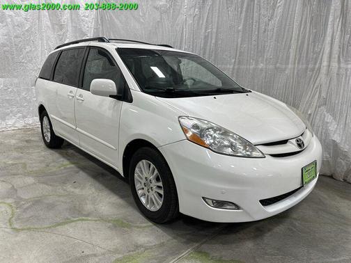 2009 Toyota Sienna XLE