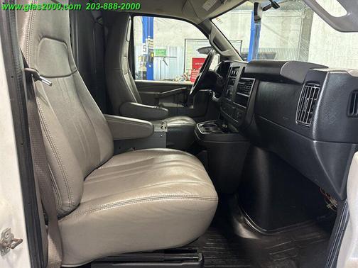 2017 GMC Savana 3500 Work Van