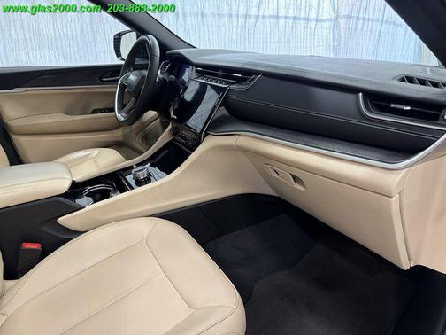 Bright White Clearcoat 2023 Jeep Grand Cherokee L Limited