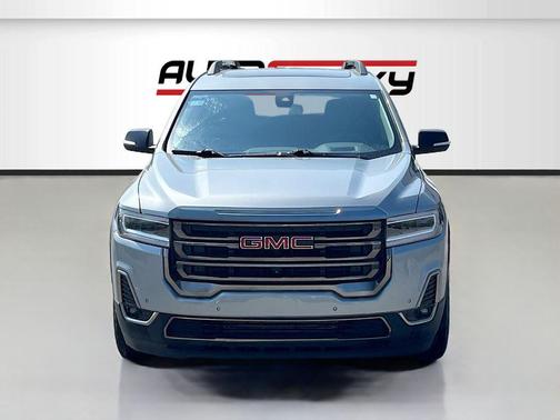 Sterling Metallic 2023 GMC Acadia AWD AT4