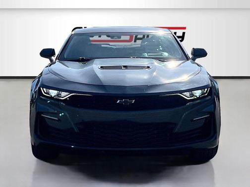Shadow Gray Metallic 2023 Chevrolet Camaro 2SS