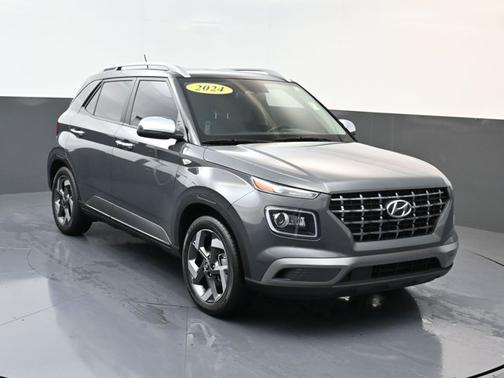 2024 Hyundai VENUE Limited