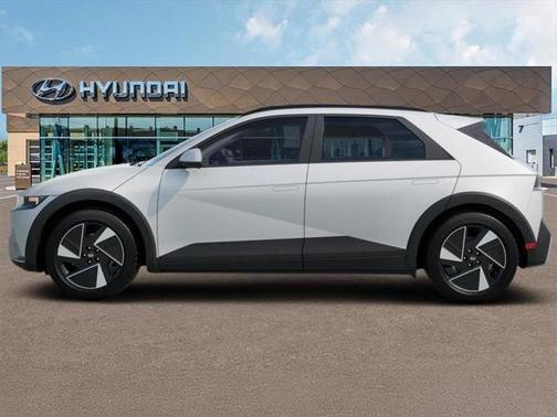 2025 Hyundai IONIQ 5 SEL