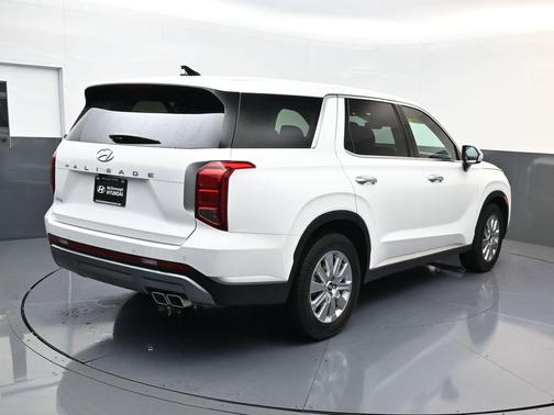 2025 Hyundai PALISADE SE