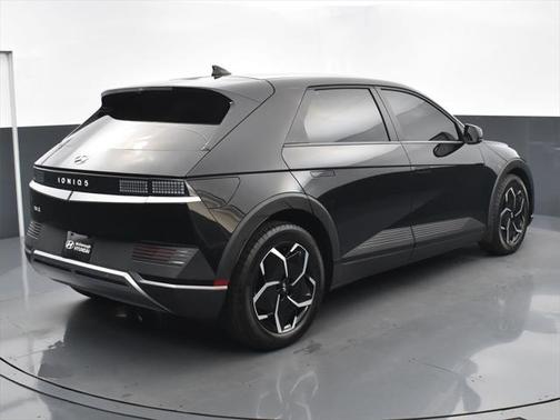 2023 Hyundai IONIQ 5 SE
