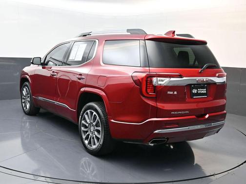 2021 GMC Acadia Denali