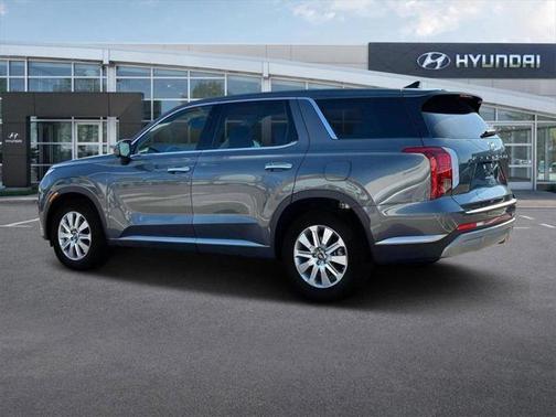 2025 Hyundai PALISADE SE