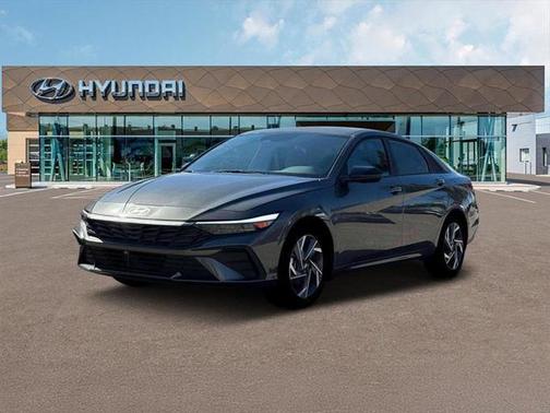 2025 Hyundai ELANTRA Sport