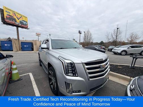 2018 Cadillac Escalade Luxury