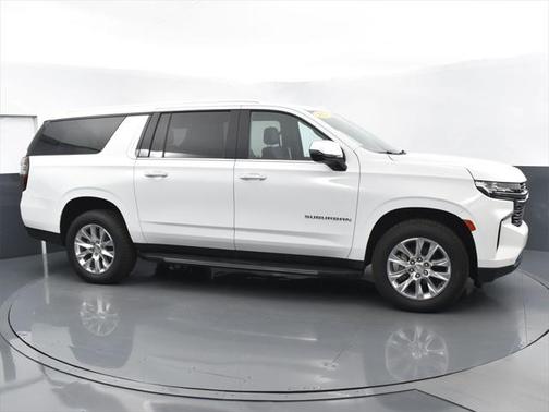 2023 Chevrolet Suburban Premier