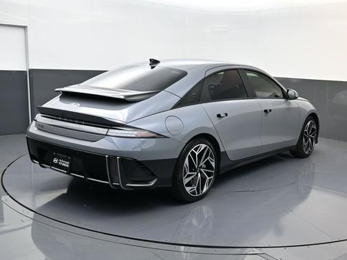 2023 Hyundai IONIQ 6 SEL