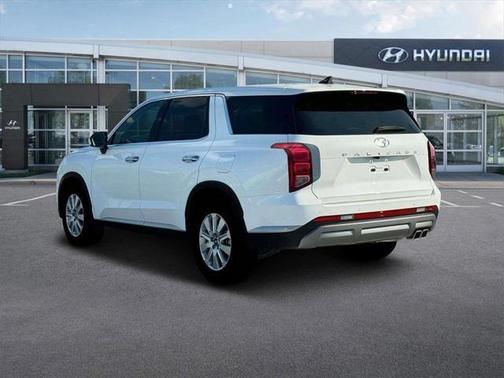 2025 Hyundai PALISADE SE
