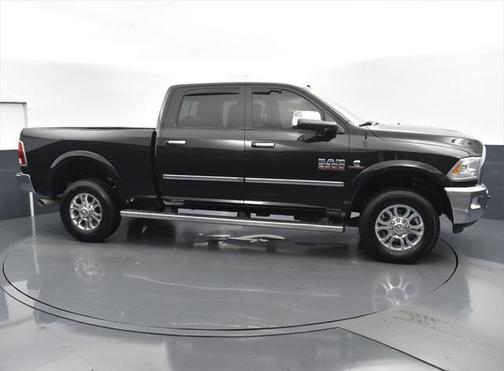 2018 RAM 2500 Laramie Crew Cab 4x4 6'4' Box