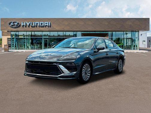 2025 Hyundai SONATA Hybrid Limited